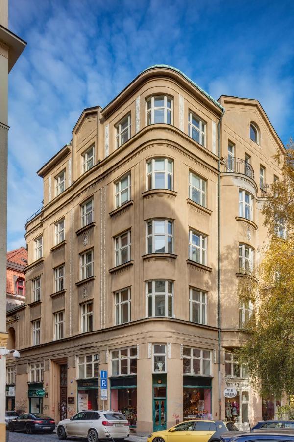 Templova Old Town Apartment Prag Exteriör bild
